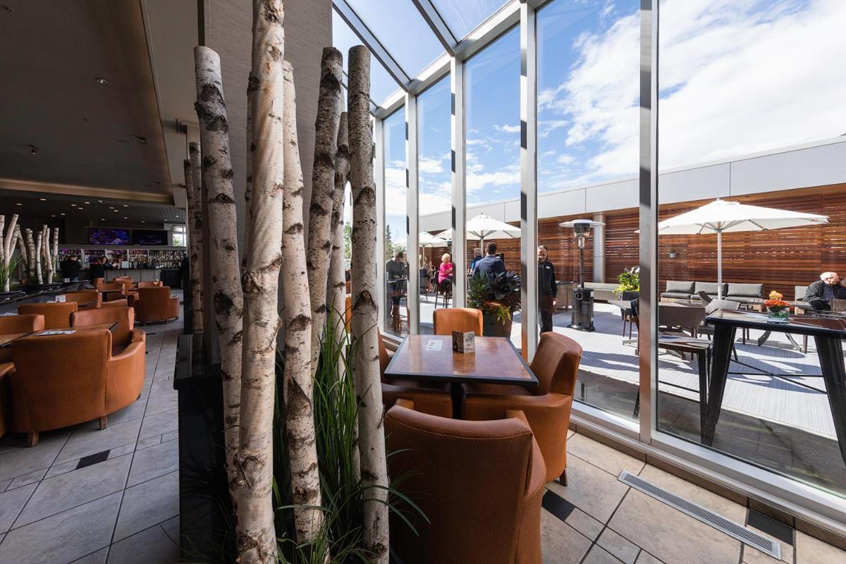 Hotel Blackfoot Calgary Exterior photo